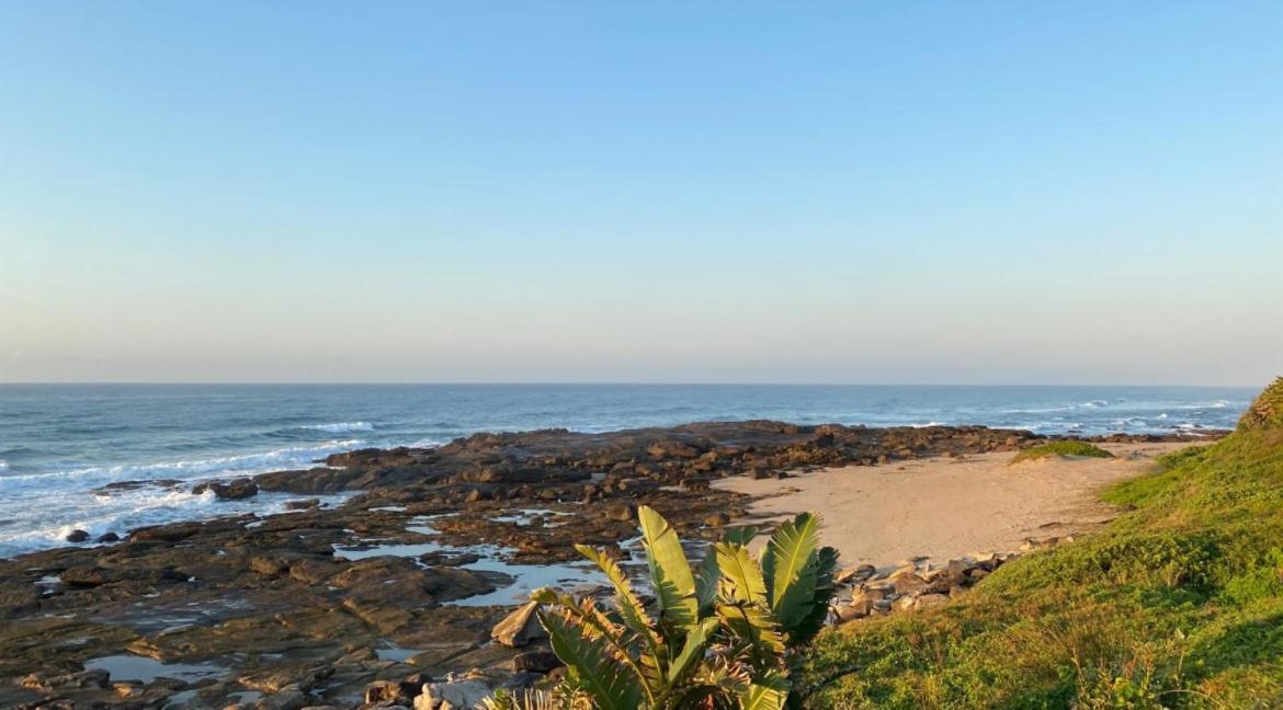 Vinkel Nr 8 At Manaba Beach Uvongo Beach Exterior photo